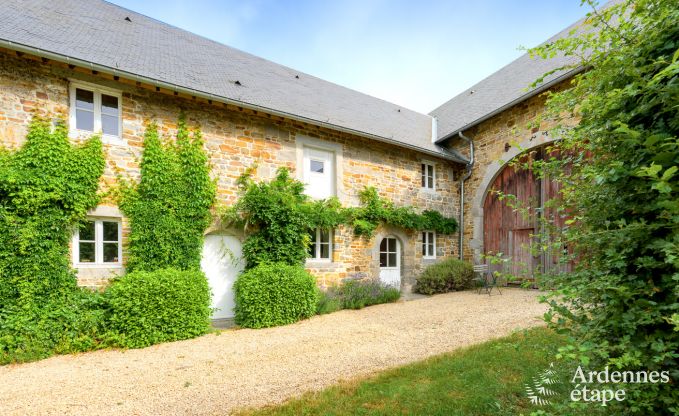 Gezellig vakantiehuis in Havelange voor 10 personen met tuin en houtkachel in de Condroz