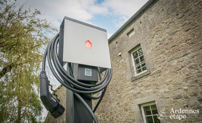 Vakantiehuis in M�an voor 14 personen nabij Durbuy met zwembad, bar, speelkamer en priv�tuin