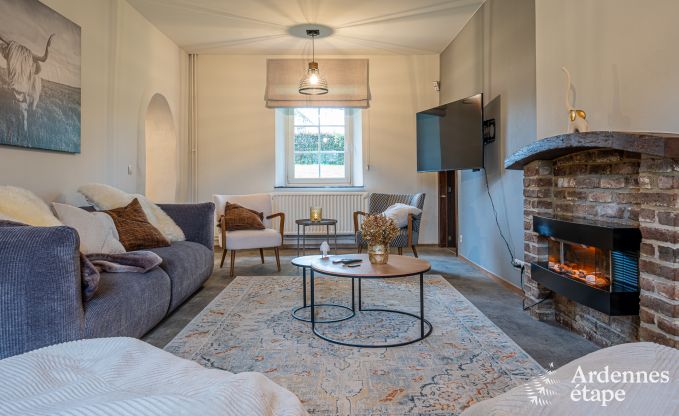 Vakantiehuis in M�an voor 14 personen nabij Durbuy met zwembad, bar, speelkamer en priv�tuin