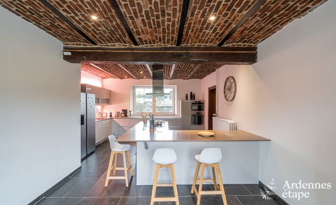 Vakantiehuis in M�an voor 14 personen nabij Durbuy met zwembad, bar, speelkamer en priv�tuin