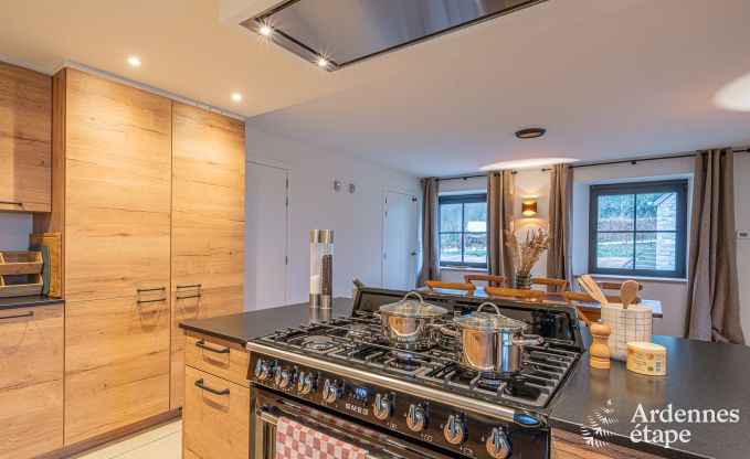 Luxe villa voor 14 personen in Havelange met privtuin en moderne voorzieningen in de Ardennen