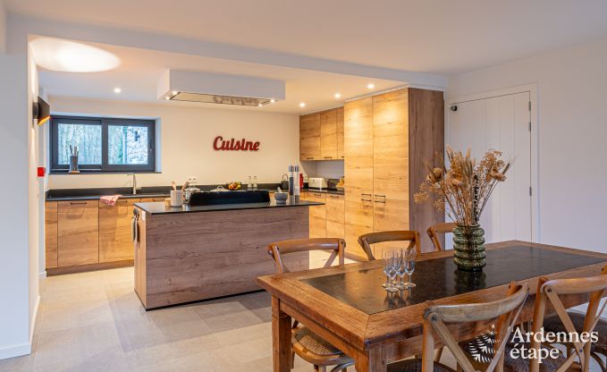 Luxe villa voor 14 personen in Havelange met privtuin en moderne voorzieningen in de Ardennen