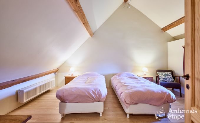 Gezellig vakantiehuis in Havelange voor 10 personen met tuin en houtkachel in de Condroz