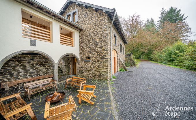 Moderne en authentieke cottage voor 12 personen in Herbeumont, dicht bij de Semoisvallei
