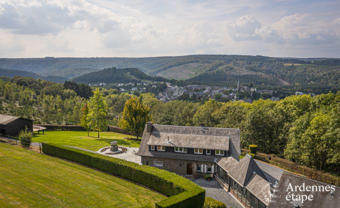 Luxe villa in Herbeumont voor 20 personen in de Ardennen