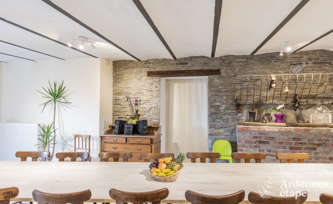 Vakantiehuis in Herbeumont voor 15 personen in de Ardennen