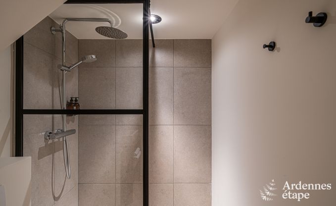 Luxe villa in Herbeumont voor 32 personen: comfort en privacy in het hart van de Ardennen
