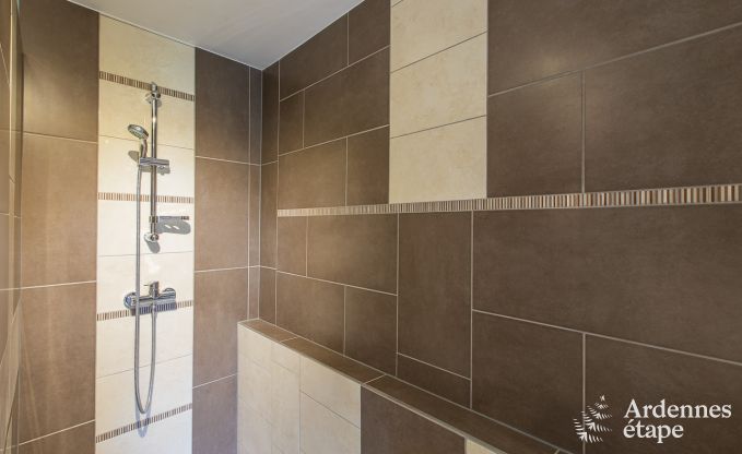 Vakantiehuis in Herbeumont voor 15 personen in de Ardennen