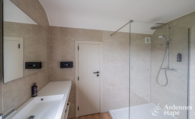 Gezellige vakantiewoning voor 4 personen met prachtig uitzicht in Hron, Ardennen