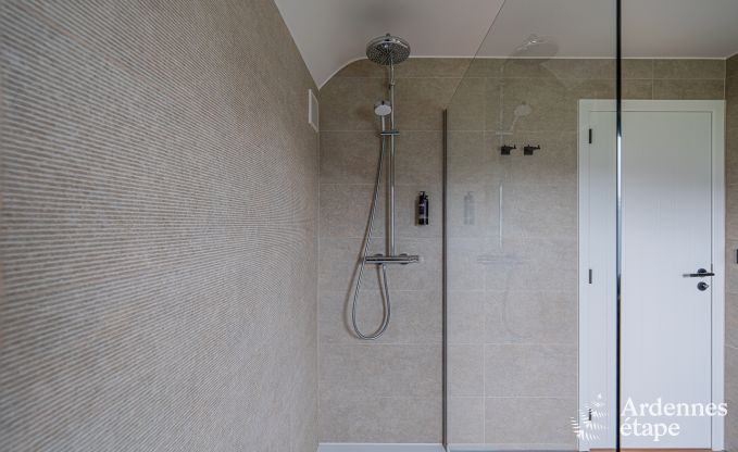 Gezellige vakantiewoning voor 4 personen met prachtig uitzicht in Hron, Ardennen