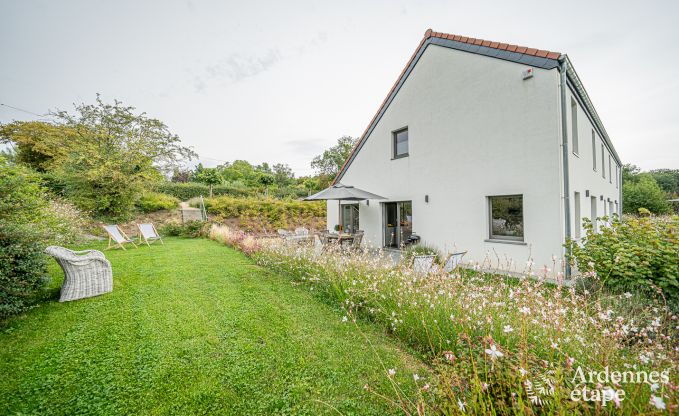 Comfortabel vakantiehuis voor 12 personen  in Hron, Ardennen