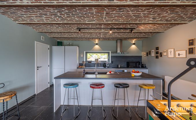 Comfortabel vakantiehuis voor 12 personen  in Hron, Ardennen