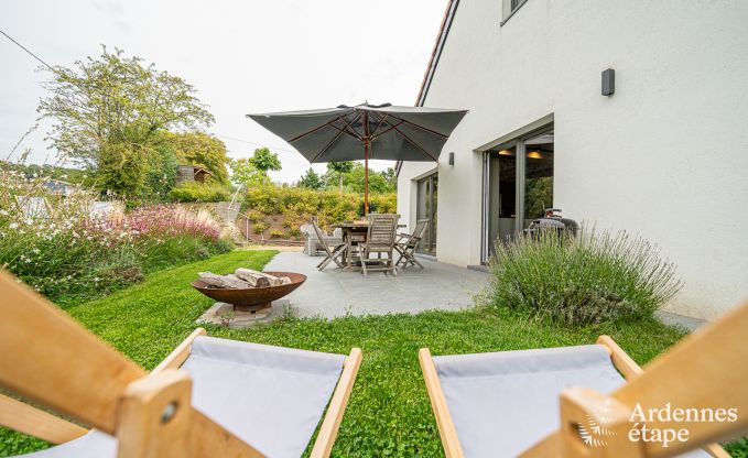 Comfortabel vakantiehuis voor 12 personen  in H�ron, Ardennen