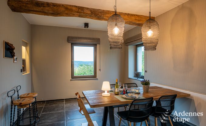 Comfortabel vakantiehuis voor 12 personen  in H�ron, Ardennen