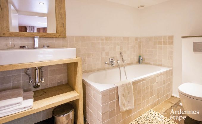 Modern ingerichte, ruime en hondvriendelijke luxe villa voor 8 personen in Hockai, Hoge Venen