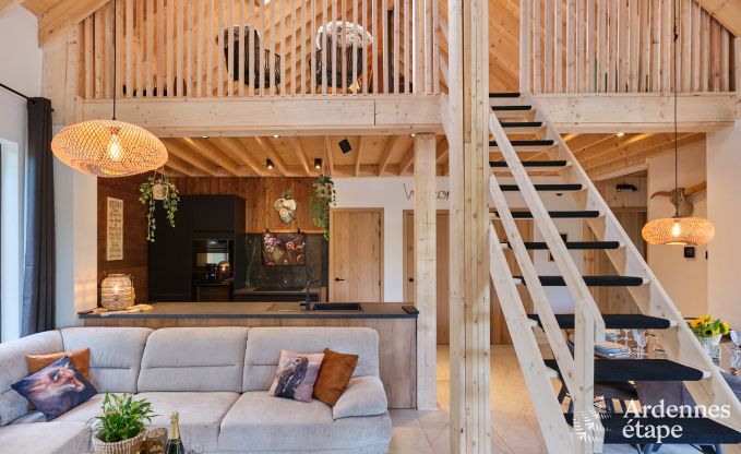 Chalet in Hotton voor 6 personen met zwemspa, hottub en buitensauna nabij Durbuy