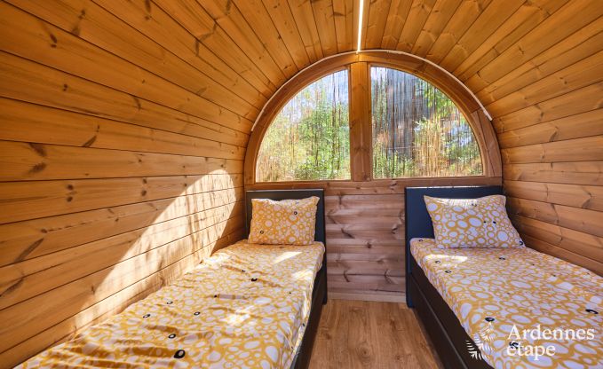 Chalet in Hotton voor 6 personen met zwemspa, hottub en buitensauna nabij Durbuy