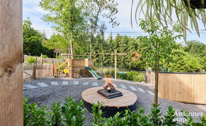 Chalet in Hotton voor 6 personen met zwemspa, hottub en buitensauna nabij Durbuy