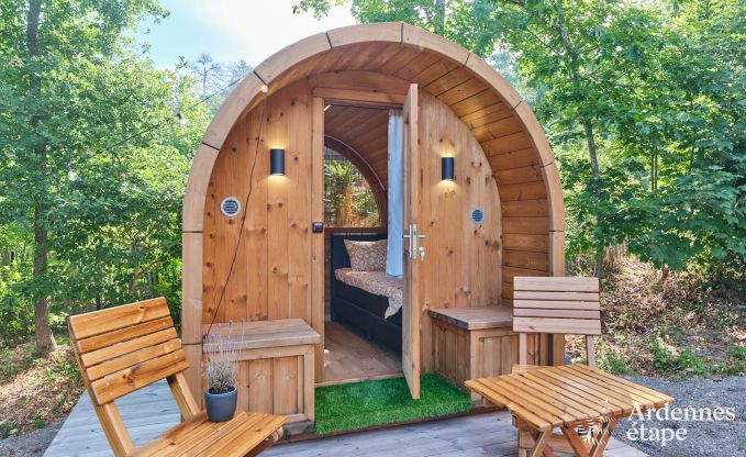 Chalet in Hotton voor 6 personen met zwemspa, hottub en buitensauna nabij Durbuy