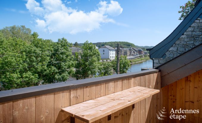 Ruime vakantiewoning voor 15 personen in Hotton, Ardennen, met 6 slaap- en badkamers, haardvuur, biljart en terras met vuurkorf