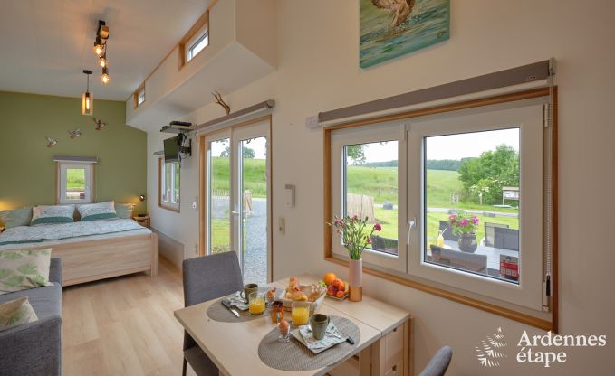 Tiny house aan het natuurreservaat Canal de Bernistap in Houffalize, Ardennen