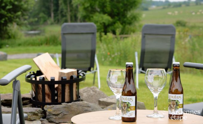 Tiny house aan het natuurreservaat Canal de Bernistap in Houffalize, Ardennen