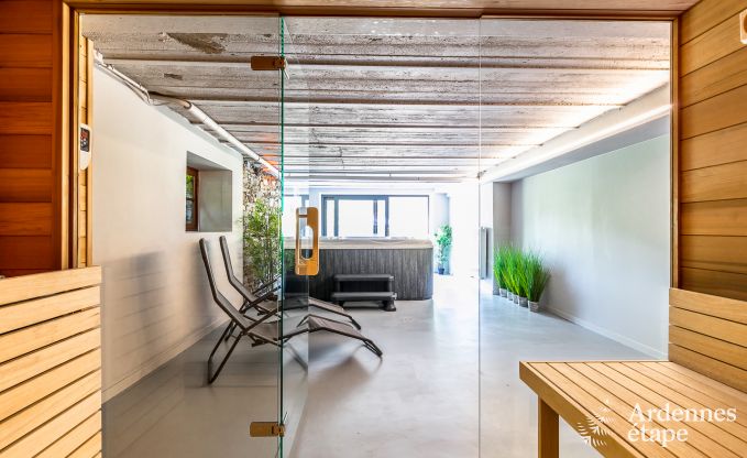 Luxevilla in het hart van Houffalize: vakantiewoning voor 24 personen met sauna, jacuzzi en speelkamer in de Ardennen