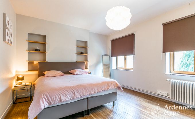 Luxevilla in het hart van Houffalize: vakantiewoning voor 24 personen met sauna, jacuzzi en speelkamer in de Ardennen