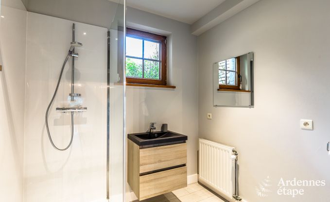 Luxevilla in het hart van Houffalize: vakantiewoning voor 24 personen met sauna, jacuzzi en speelkamer in de Ardennen