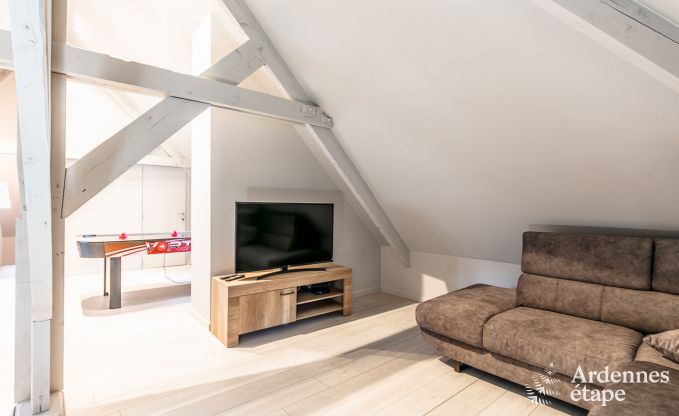 Luxevilla in het hart van Houffalize: vakantiewoning voor 24 personen met sauna, jacuzzi en speelkamer in de Ardennen