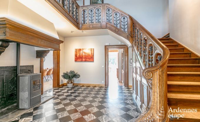 Luxevilla in het hart van Houffalize: vakantiewoning voor 24 personen met sauna, jacuzzi en speelkamer in de Ardennen