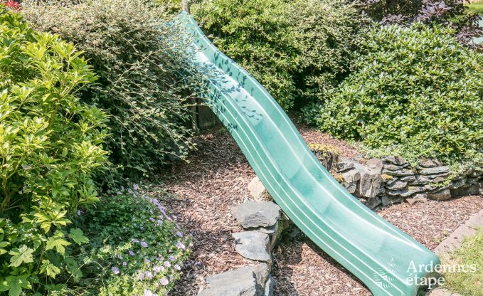 Luxevilla in het hart van Houffalize: vakantiewoning voor 24 personen met sauna, jacuzzi en speelkamer in de Ardennen