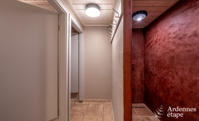 luxe villa in Houffalize: accommodatie voor 18 personen met zwembad, sauna en priv� tuin in de Ardennen
