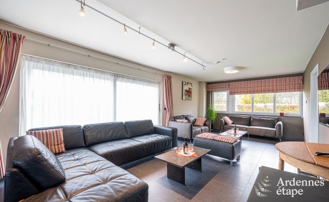 luxe villa in Houffalize: accommodatie voor 18 personen met zwembad, sauna en priv� tuin in de Ardennen