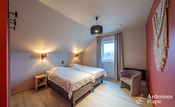 luxe villa in Houffalize: accommodatie voor 18 personen met zwembad, sauna en priv� tuin in de Ardennen