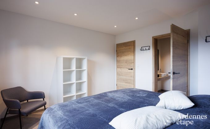 Hondvriendelijk vakantiehuis voor 8 personen in Houffalize