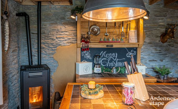 Uniek vakantiehuis voor 6 personen in Houffalize, het hele jaar in kerstsfeer!