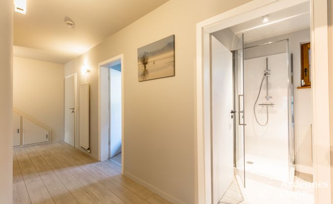 Luxevilla in het hart van Houffalize: vakantiewoning voor 24 personen met sauna, jacuzzi en speelkamer in de Ardennen