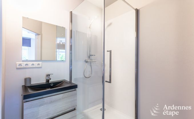 Luxevilla in het hart van Houffalize: vakantiewoning voor 24 personen met sauna, jacuzzi en speelkamer in de Ardennen