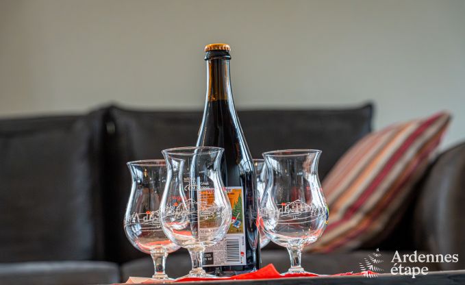 luxe villa in Houffalize: accommodatie voor 18 personen met zwembad, sauna en priv� tuin in de Ardennen