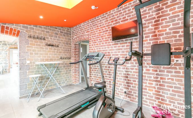 Buitengewoon in Houyet voor 10/14 personen in de Ardennen