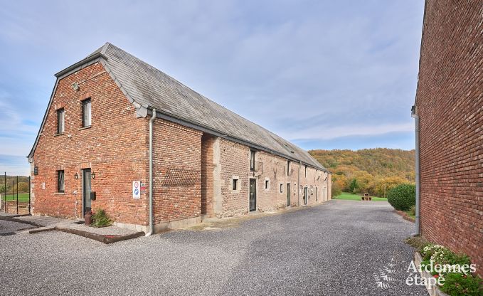 Vakantiehuis in Houyet voor 30 personen in de Ardennen