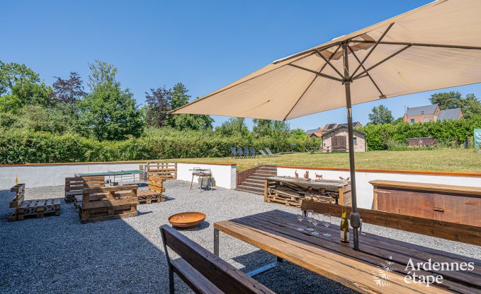 Vakantiehuis voor 9 personen in Wanlin met 4 slaapkamers en omheinde tuin