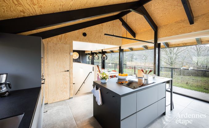 Afgelegen vakantiehuis met zwembad in Houyet, Ardennen