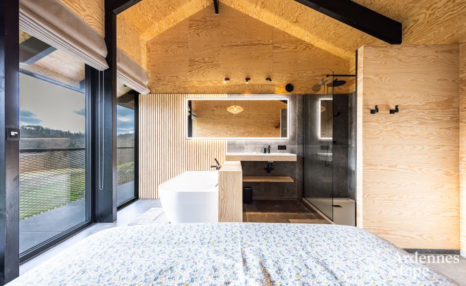 Afgelegen vakantiehuis met zwembad in Houyet, Ardennen