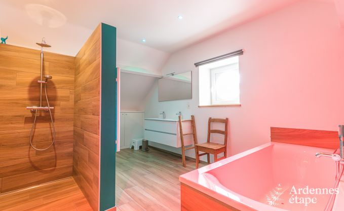 Buitengewoon in Houyet voor 10/14 personen in de Ardennen