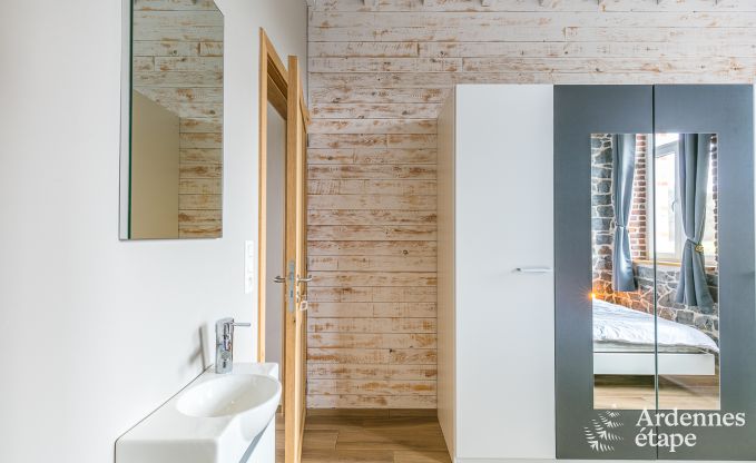 Buitengewoon in Houyet voor 10/14 personen in de Ardennen