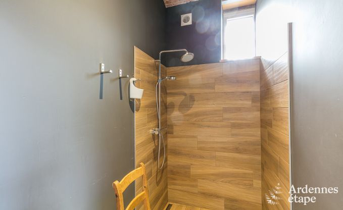 Buitengewoon in Houyet voor 10/14 personen in de Ardennen