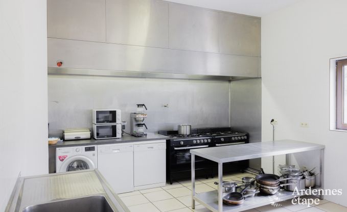 Vakantiehuis in Houyet voor 30 personen in de Ardennen