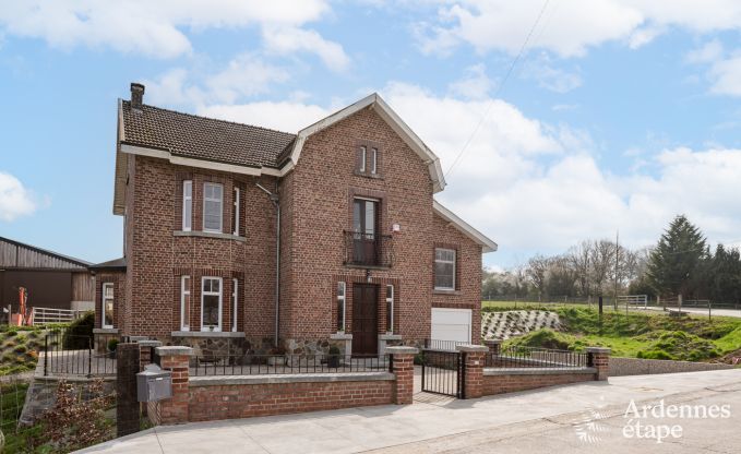 Gezellig vakantiehuis naast de boerderij  in Houyet, Ardennen